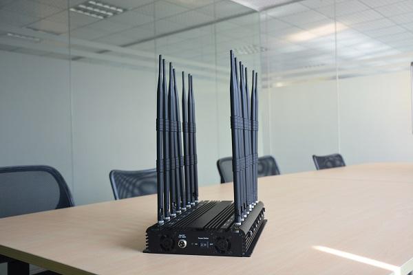 New All in One 16 Channels High Power Desktop Signal Jammer 70 meters Sheilding Range